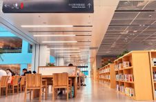 江西省图书馆延长开放时间，每日9:00—21:00（每周五闭馆）
