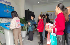 江西上饶信州区：居民在家门口得消防“安全锦囊”