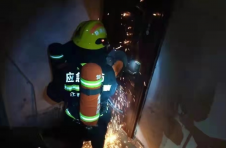 江西鹰潭月湖区：智慧消防及时报警 独居老人幸免于难