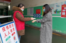 江西永修：在社区“疫线”续写新时代“螺丝钉”精神