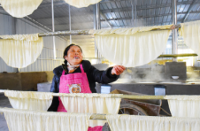 江西黎川：传统美食助力留守妇女增收致富
